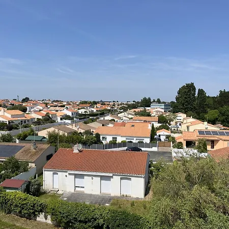 Le Pontreau - 2 Etoiles Parking * Les Sables-dʼOlonne