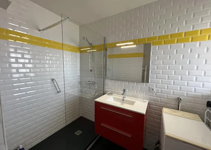 Le Pontreau - 2 Etoiles Parking Les Sables-dʼOlonne